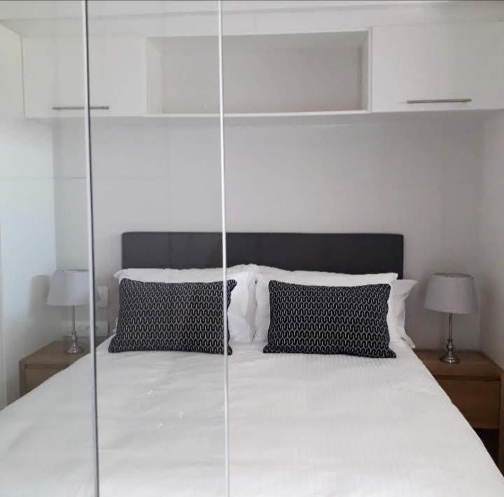 The Regency Hotel Apartment Pretoria-Noord Exteriör bild